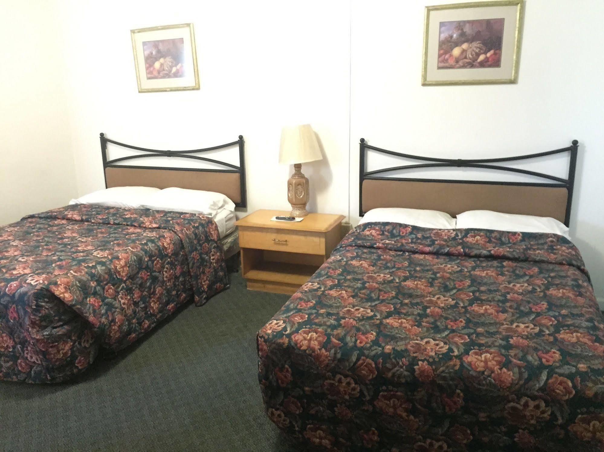 Travel Inn Of ซีบริง ภายนอก รูปภาพ